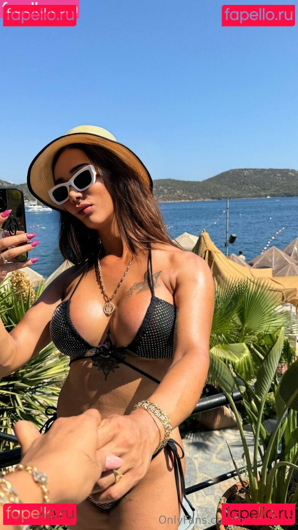 queenle19 Nude Onlyfans Photo 28