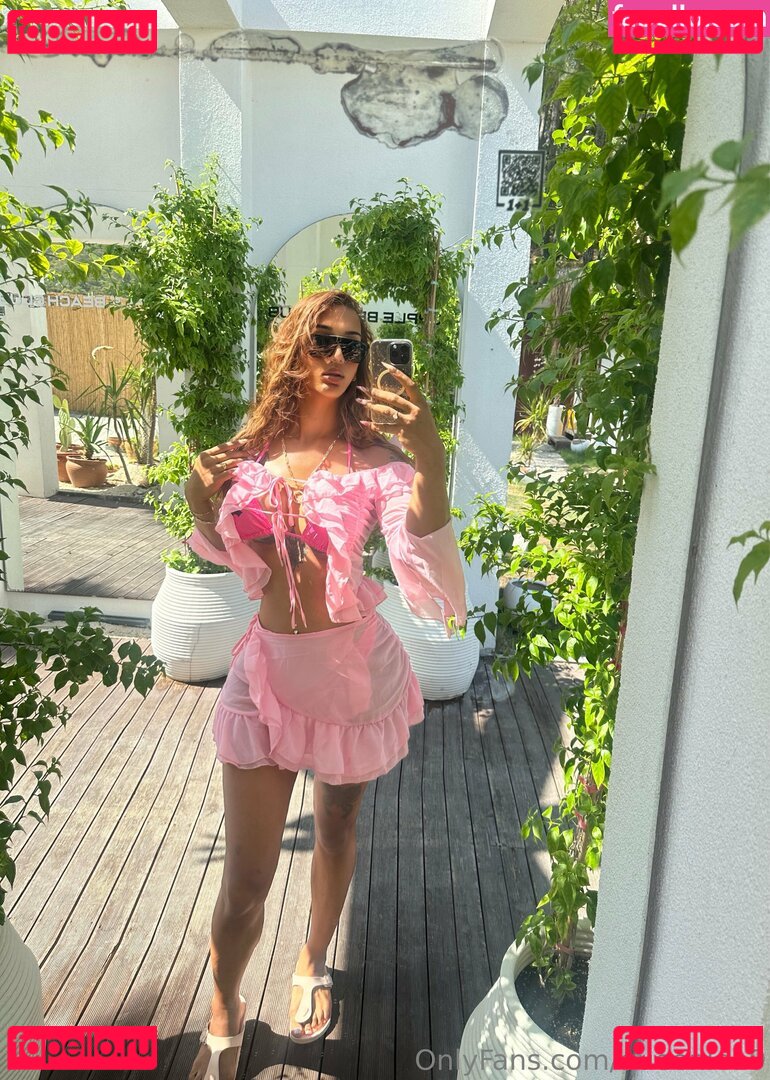 queenle19 Nude Onlyfans Photo 25