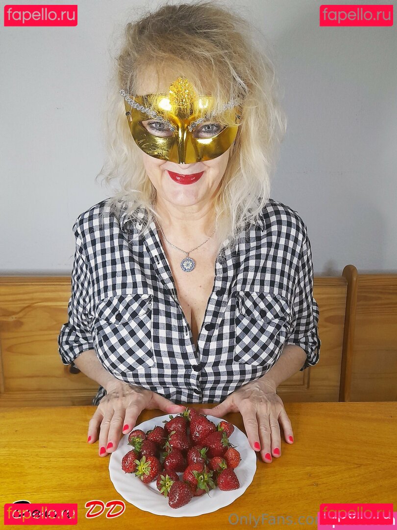 daisy_dd55 Nude Onlyfans Photo 14