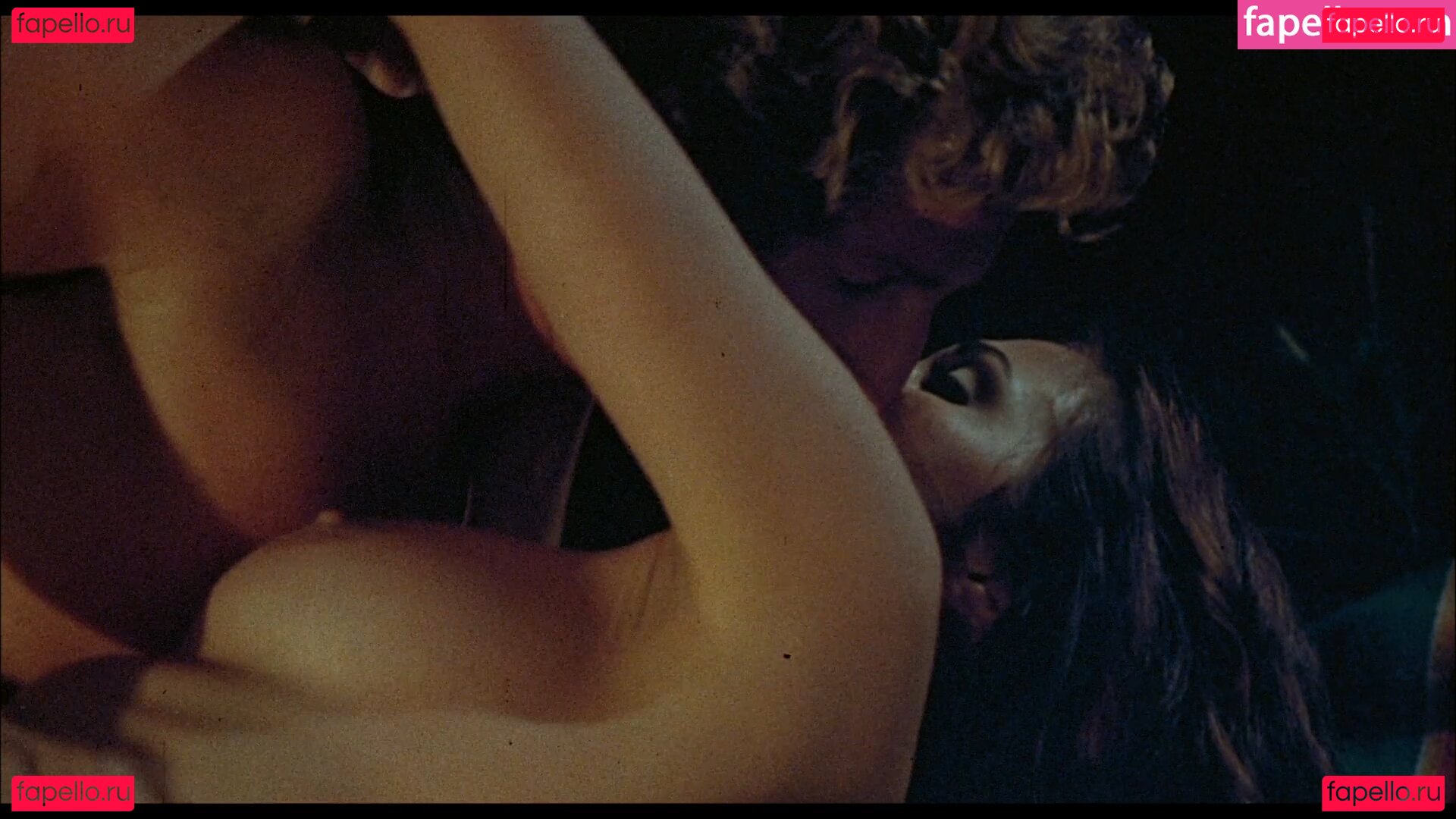 Lynda Carter Nude Onlyfans Photo 35