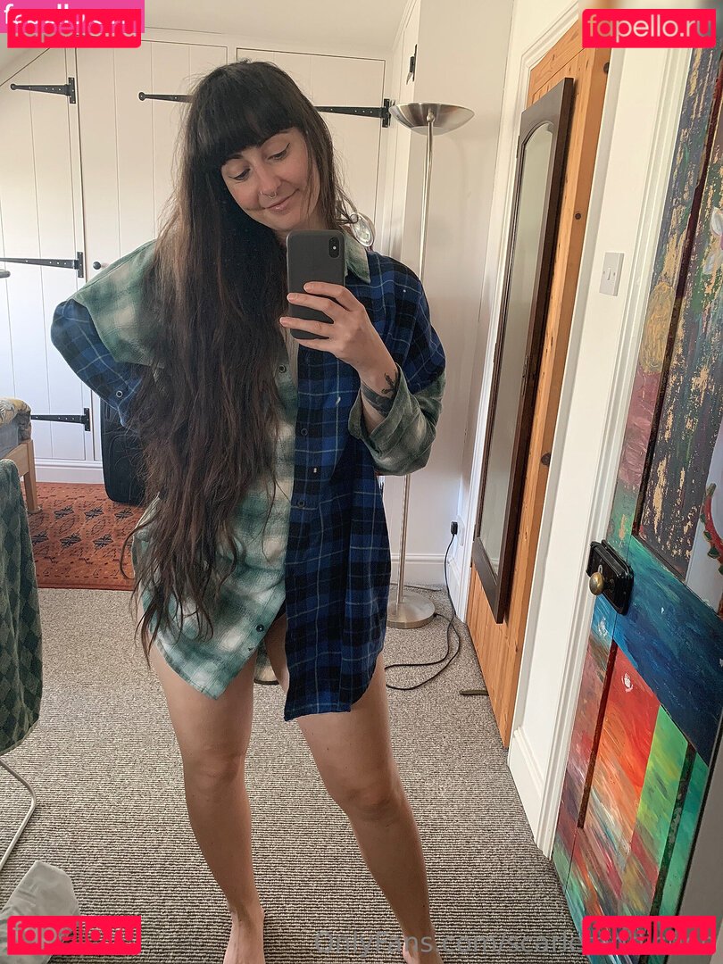 Scarletaddiction Nude Onlyfans Photo 43
