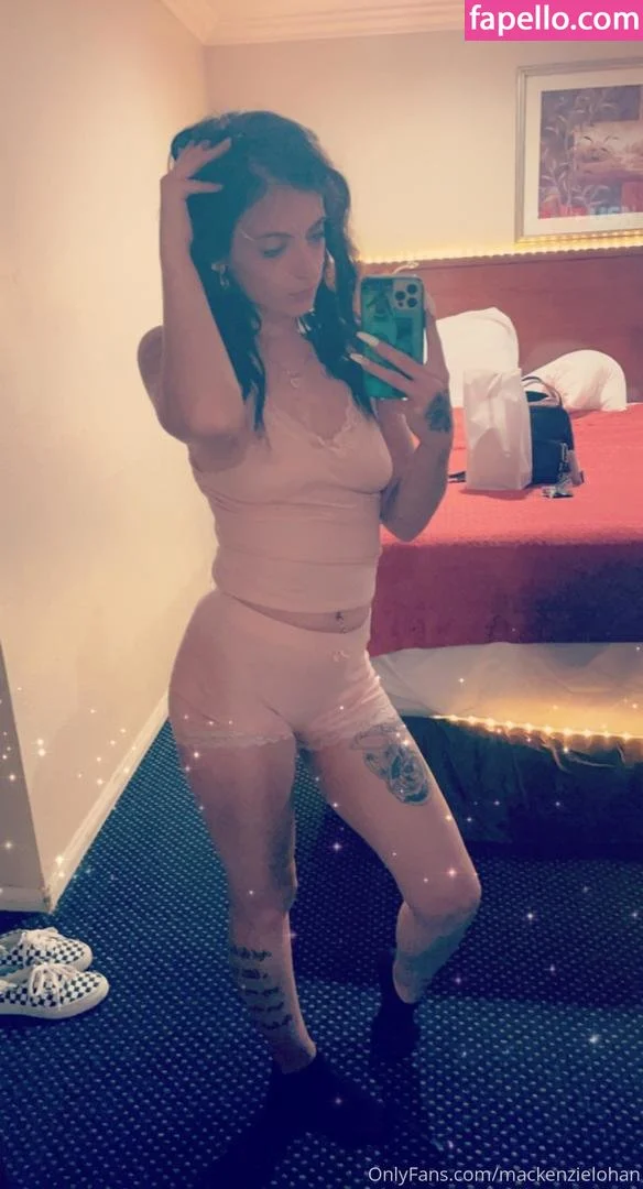 mackenzielohan Onlyfans Photo Gallery 