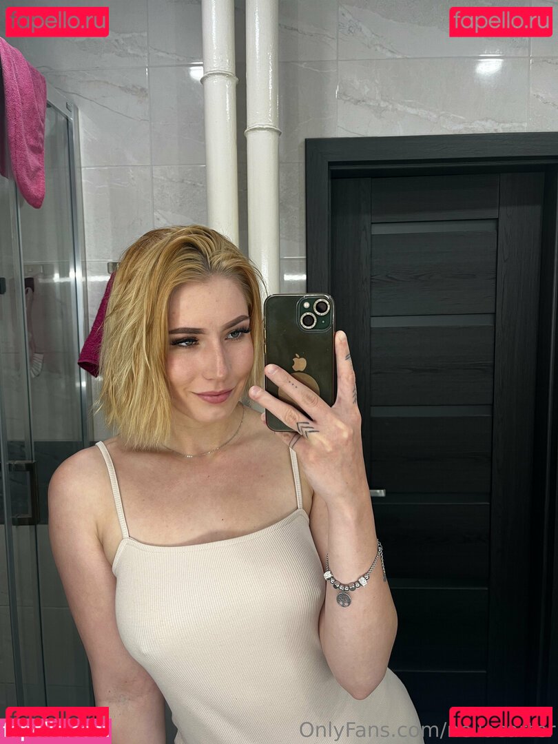 nellacarter Nude Onlyfans Photo 27