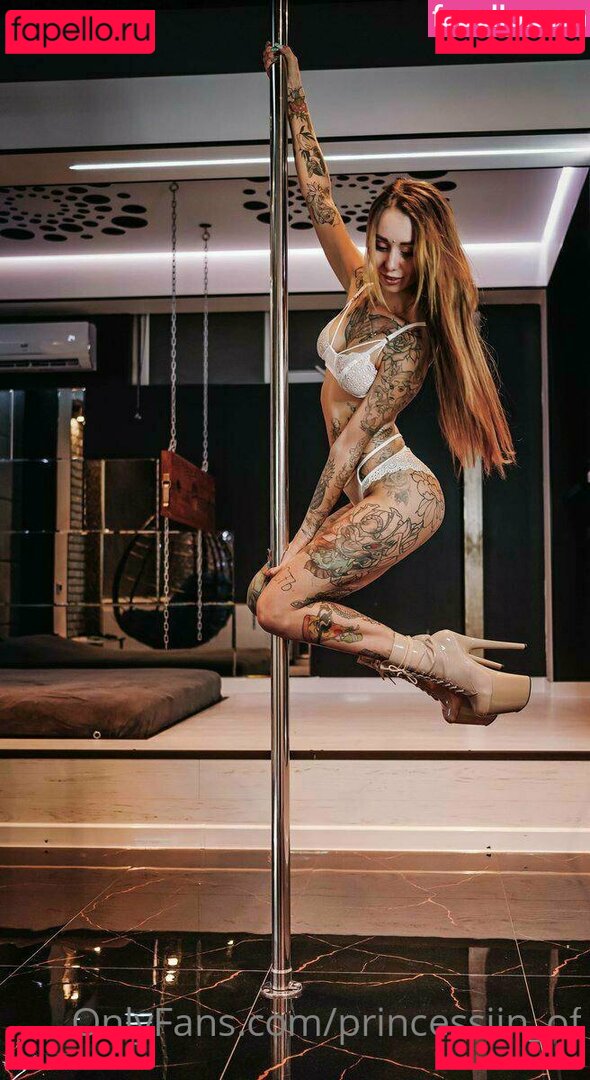 princessiin_of Nude Onlyfans Photo 9
