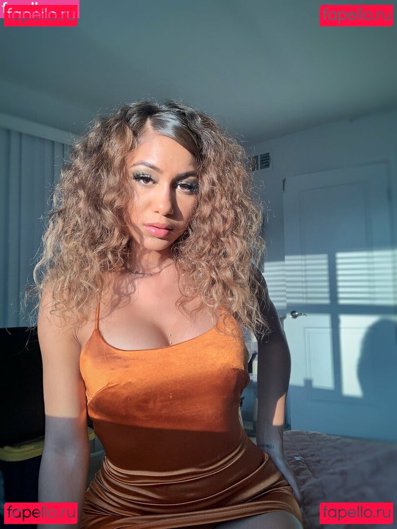 chelsea13k Nude Onlyfans Photo 10