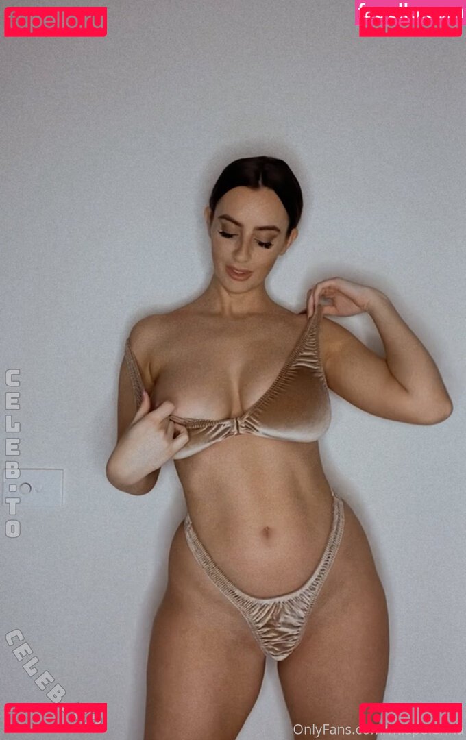 VitaminMia Nude Onlyfans Photo 40