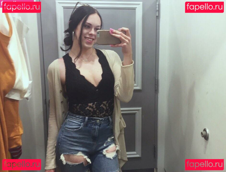 caylie Nude Onlyfans Photo 22