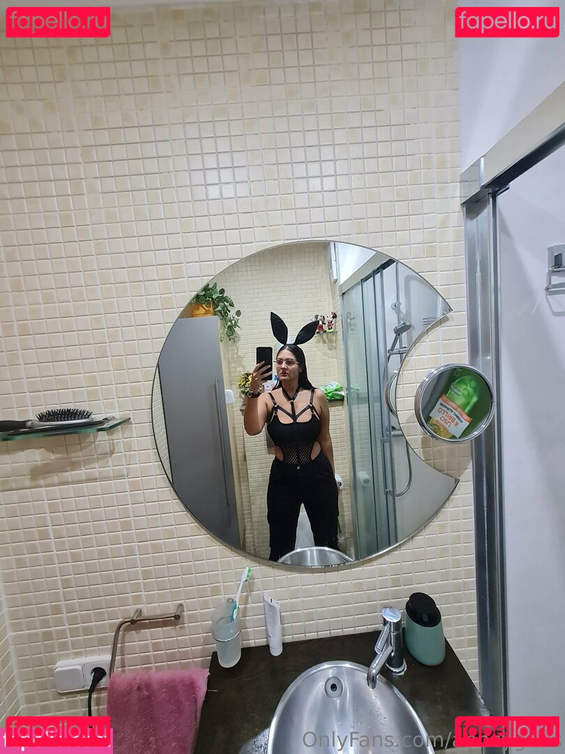 anncygnus Nude Onlyfans Photo 10