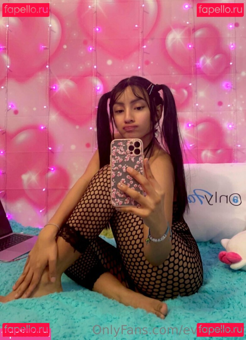 everestxo Nude Onlyfans Photo 36