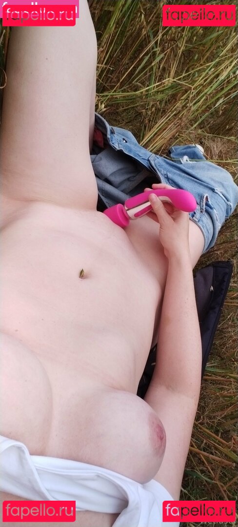 wetlustx Nude Onlyfans Photo 15