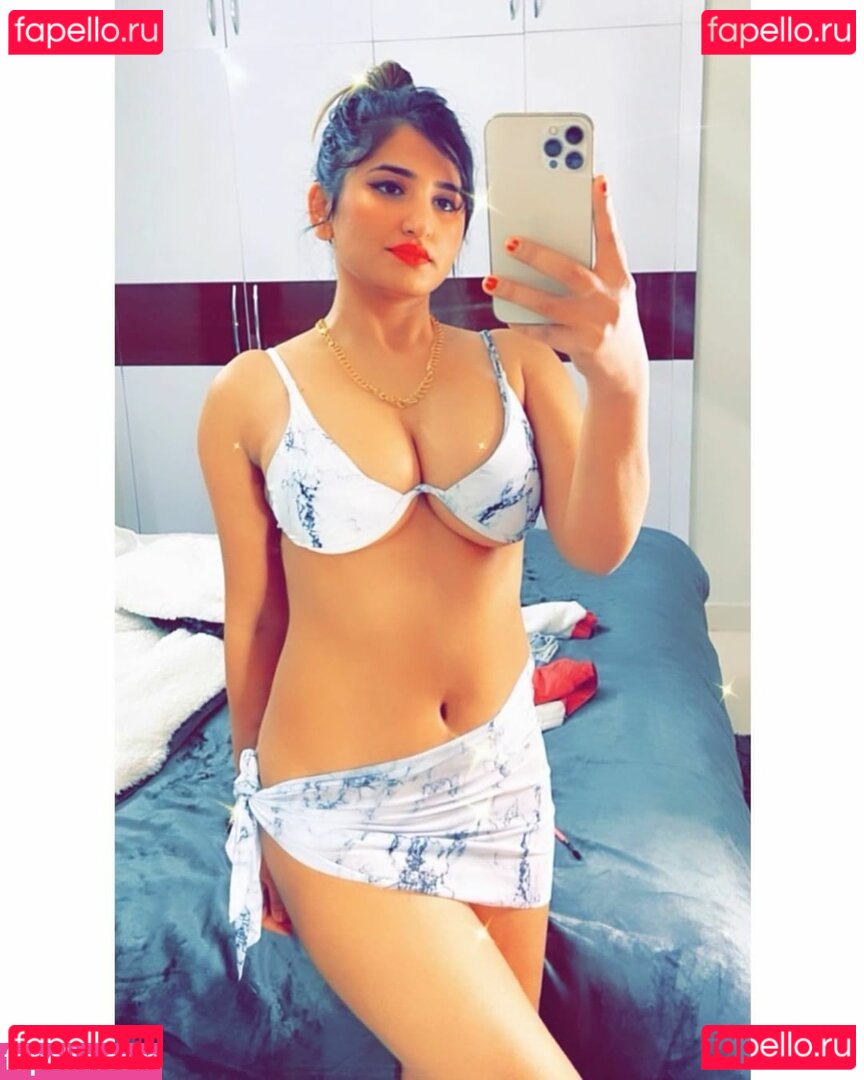 Rachel Sharma Nude Onlyfans Photo 8