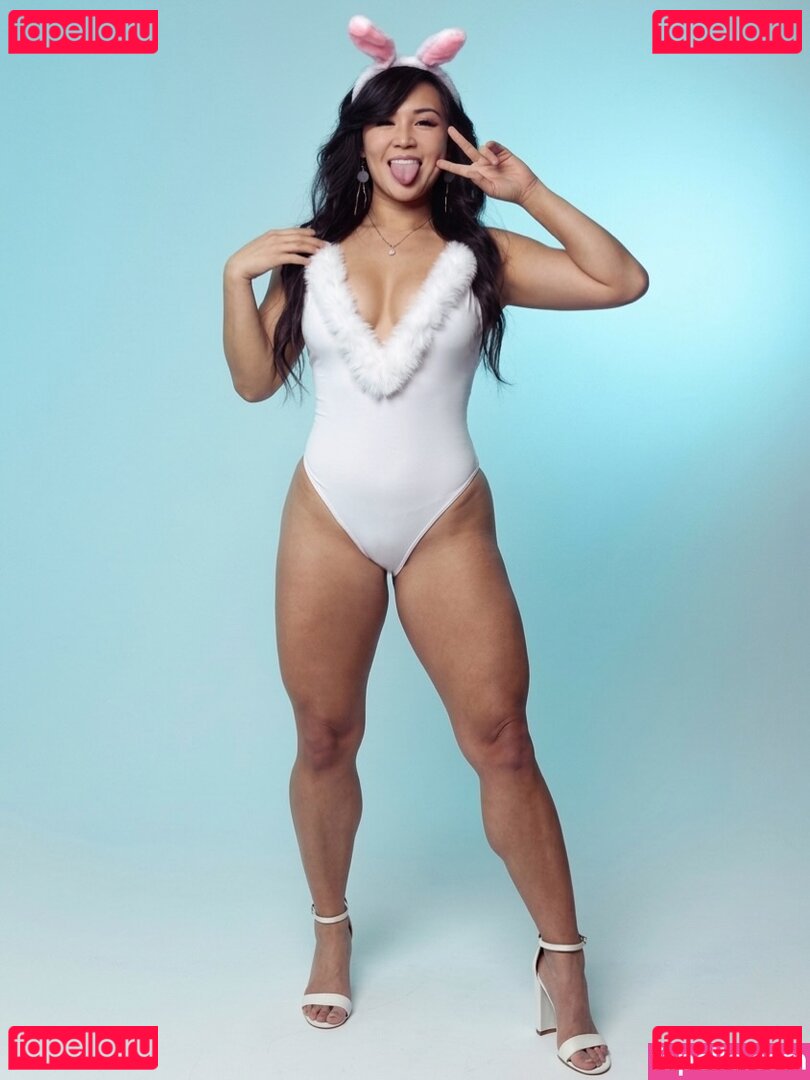 Zeda Zhang Nude Onlyfans Photo 7