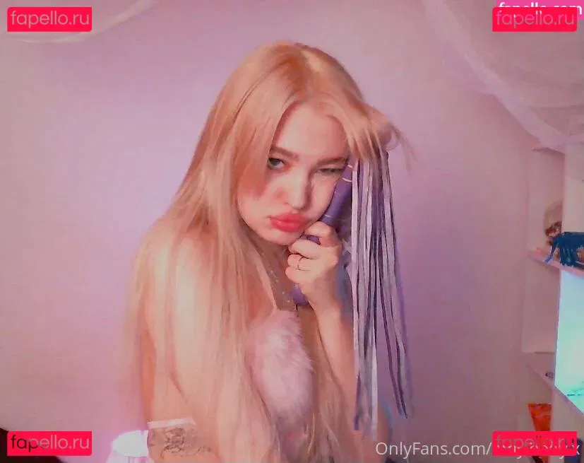 amy.baby.x Onlyfans Photo Gallery 