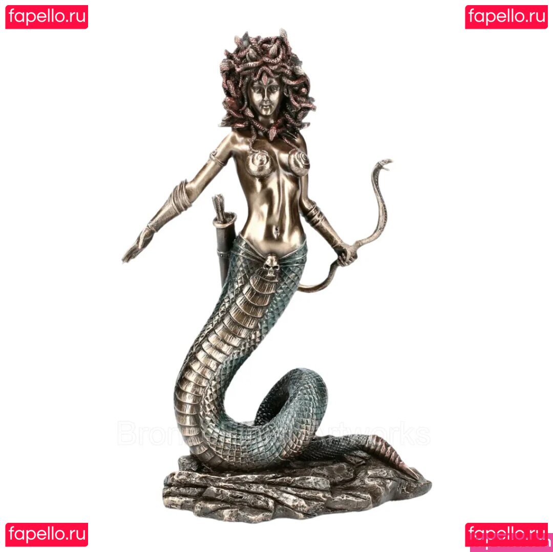 Medusa G Nude Onlyfans Photo 7