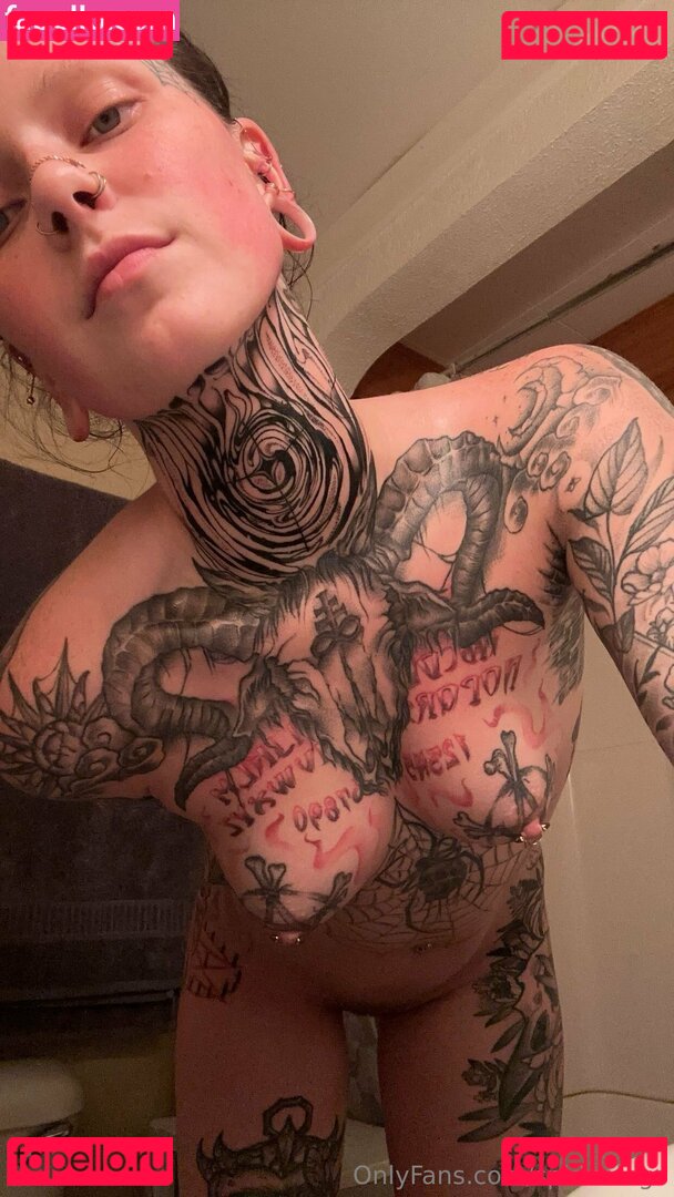 Tatt Tits Nude Onlyfans Photo 18