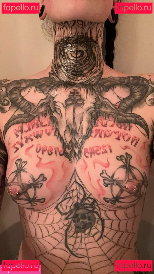 Tatt Tits Nude Onlyfans Photo 15