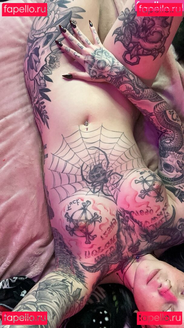 Tatt Tits Nude Onlyfans Photo 14