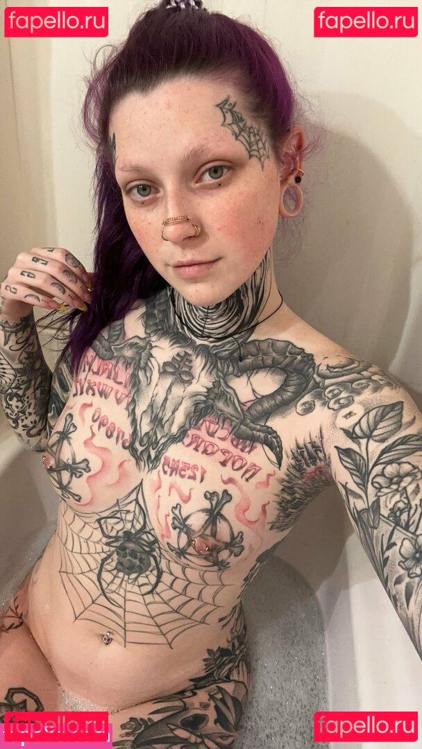 Tatt Tits Nude Onlyfans Photo 11