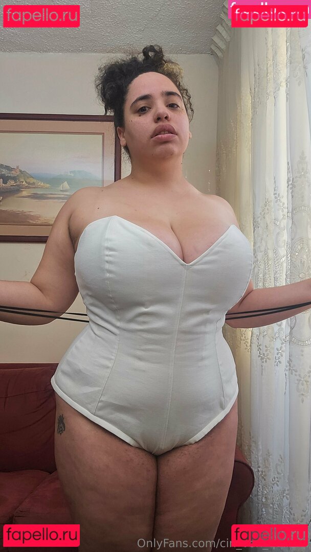 Cin Von Quinzel Nude Onlyfans Photo 19
