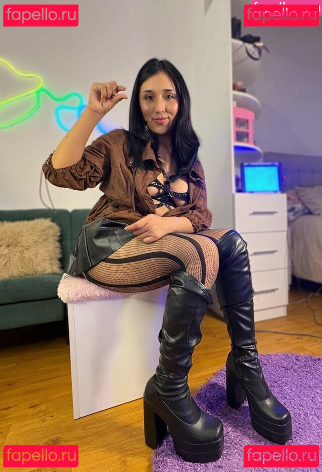 Goddessvanora Nude Onlyfans Photo 4