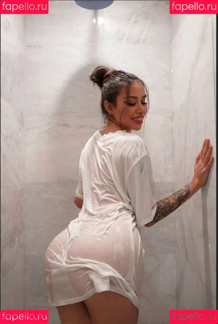 Alejandra Trevino Onlyfans Photo Gallery 