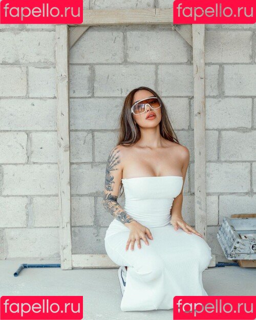 Alejandra Trevino Onlyfans Photo Gallery 