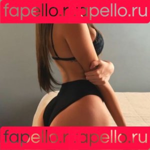 Alejandra Trevino Onlyfans Photo Gallery 