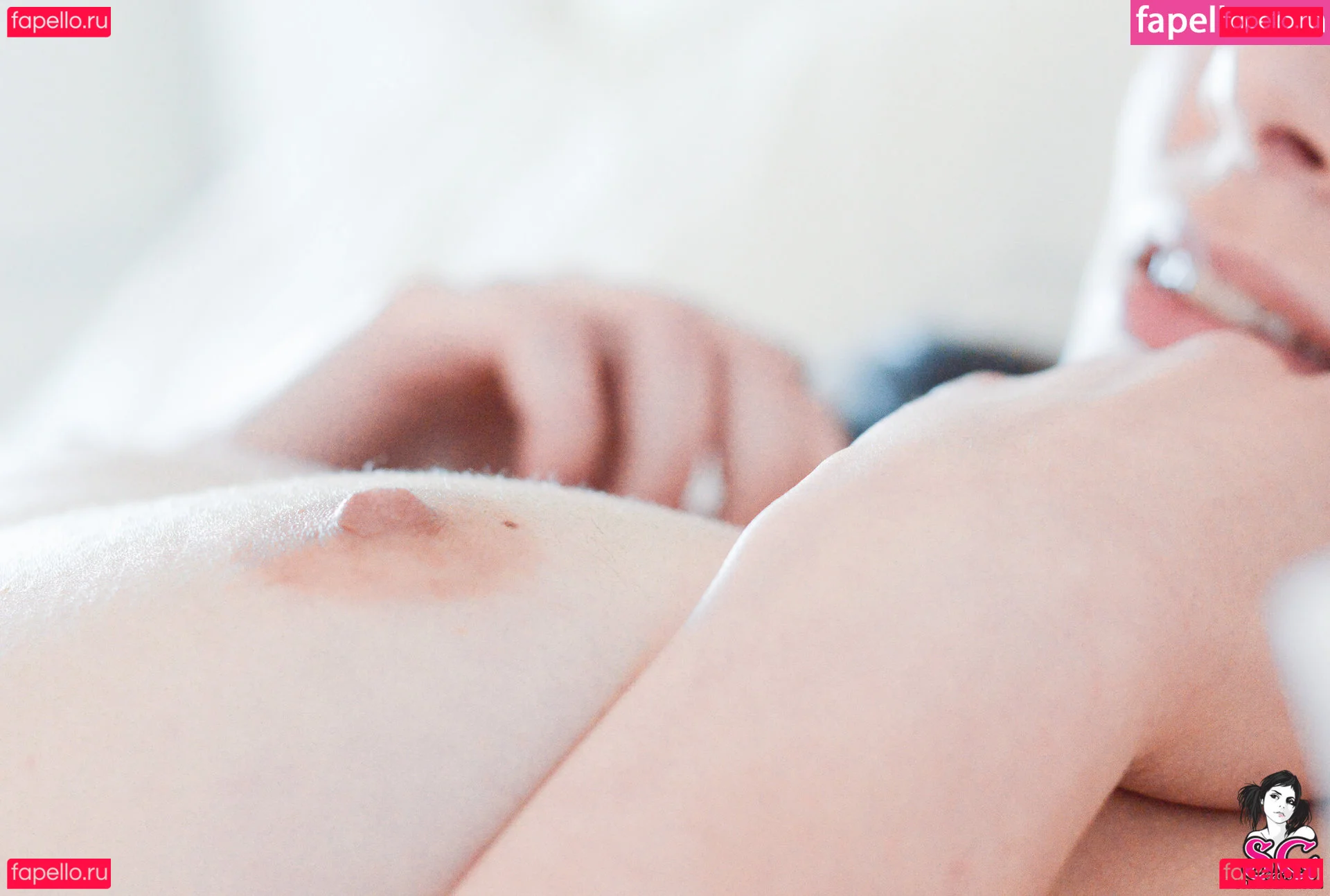 Ellie Alien ASMR Onlyfans Photo Gallery 