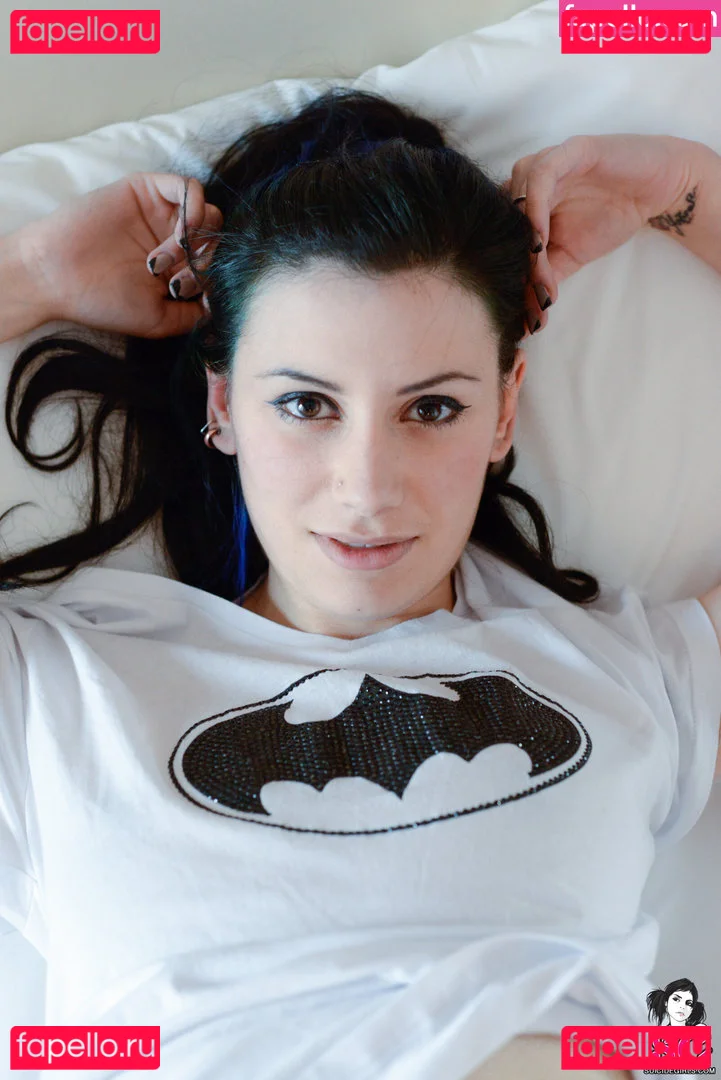 Ellie Alien ASMR Onlyfans Photo Gallery 