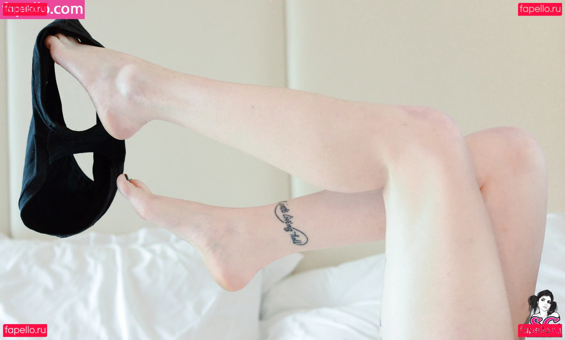 Ellie Alien ASMR Onlyfans Photo Gallery 