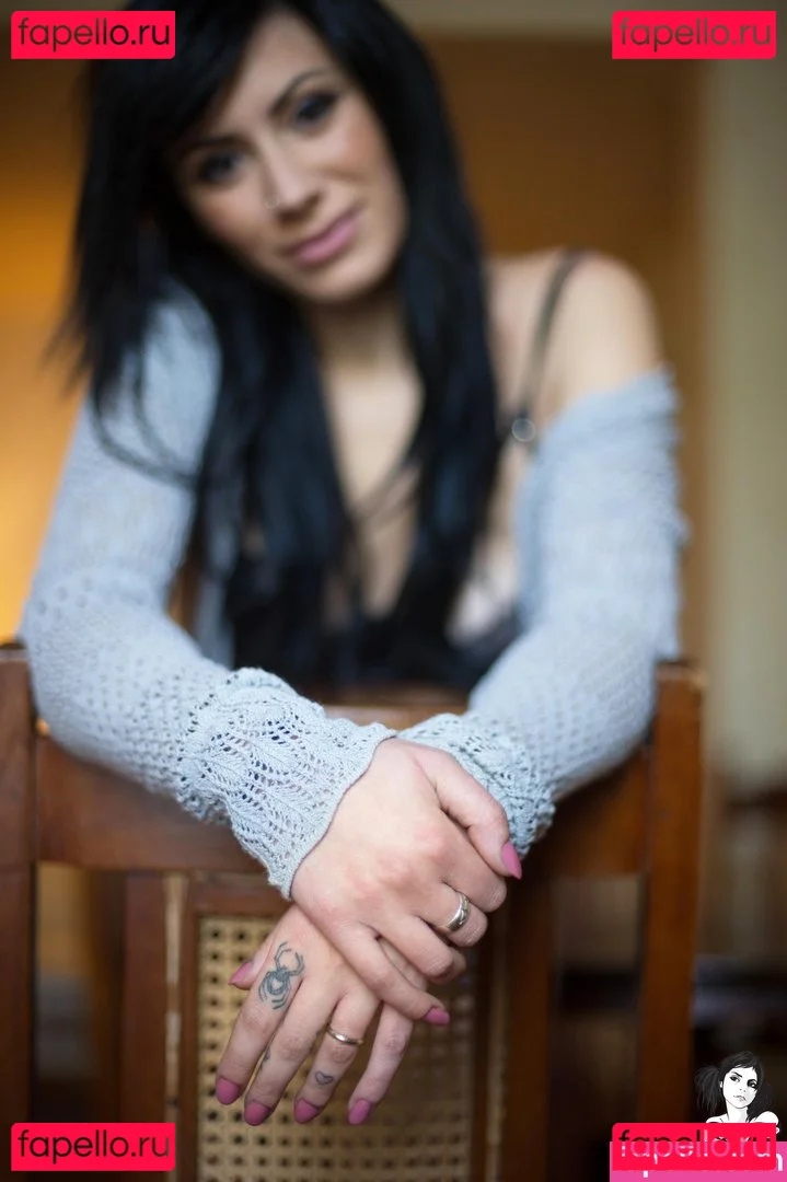 Ellie Alien ASMR Onlyfans Photo Gallery 