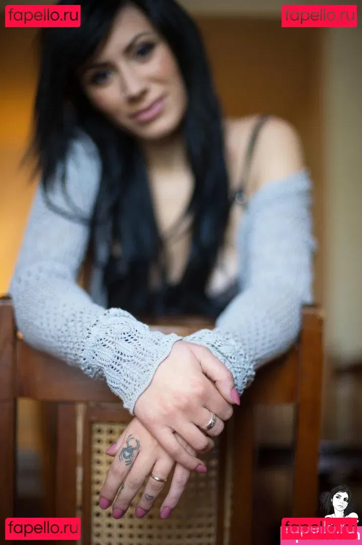 Ellie Alien ASMR Onlyfans Photo Gallery 