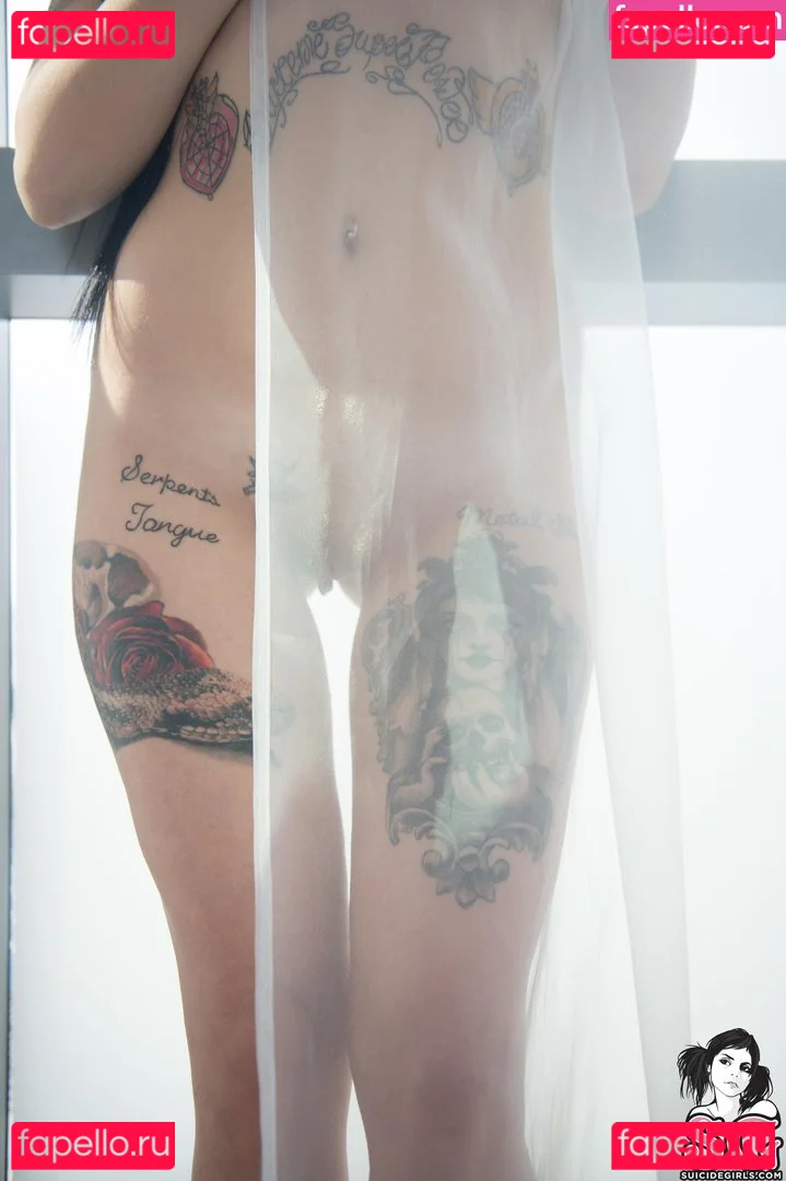 Ellie Alien ASMR Onlyfans Photo Gallery 