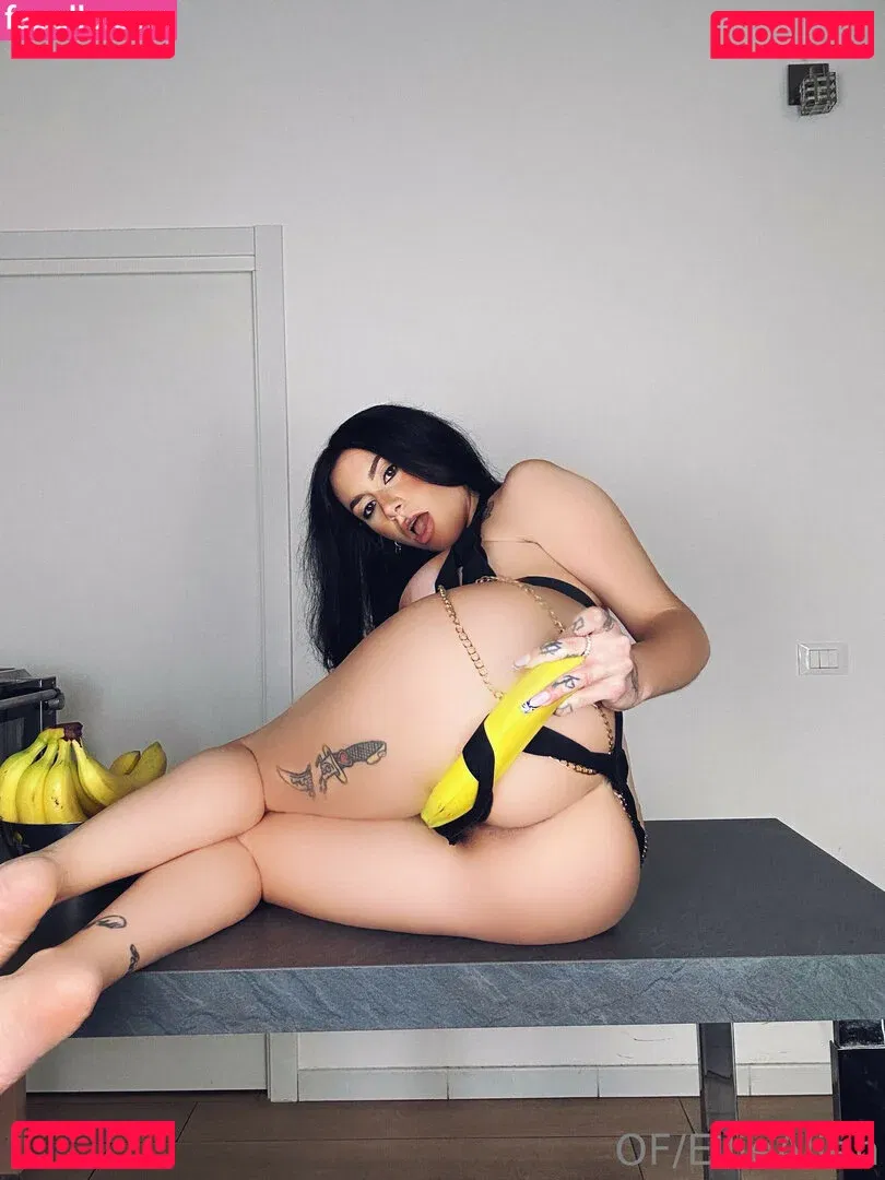 Ellie Alien ASMR Onlyfans Photo Gallery 