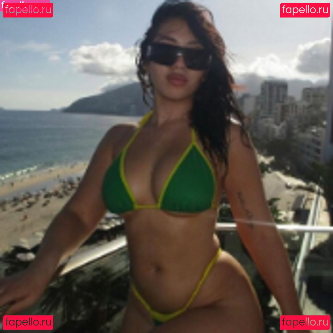 kaliuchis Nude Onlyfans Photo 10