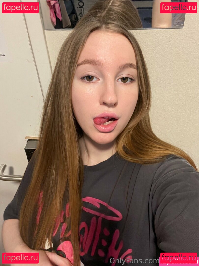 helencore Nude Onlyfans Photo 43