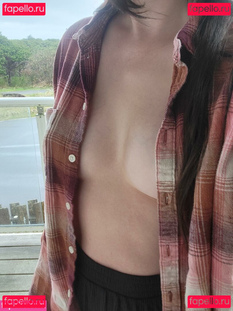 april.white Nude Onlyfans Photo 15