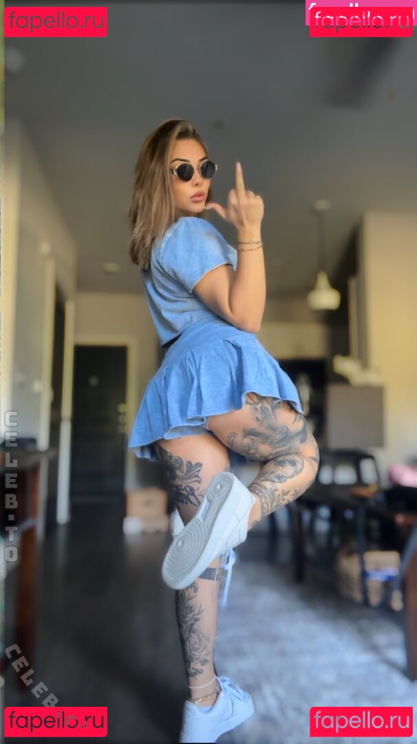 Herrin Lena Nude Onlyfans Photo 32