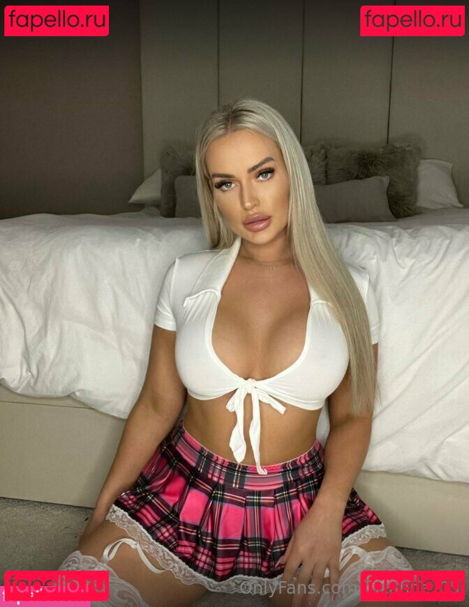 roxanne_05 Nude Onlyfans Photo 5