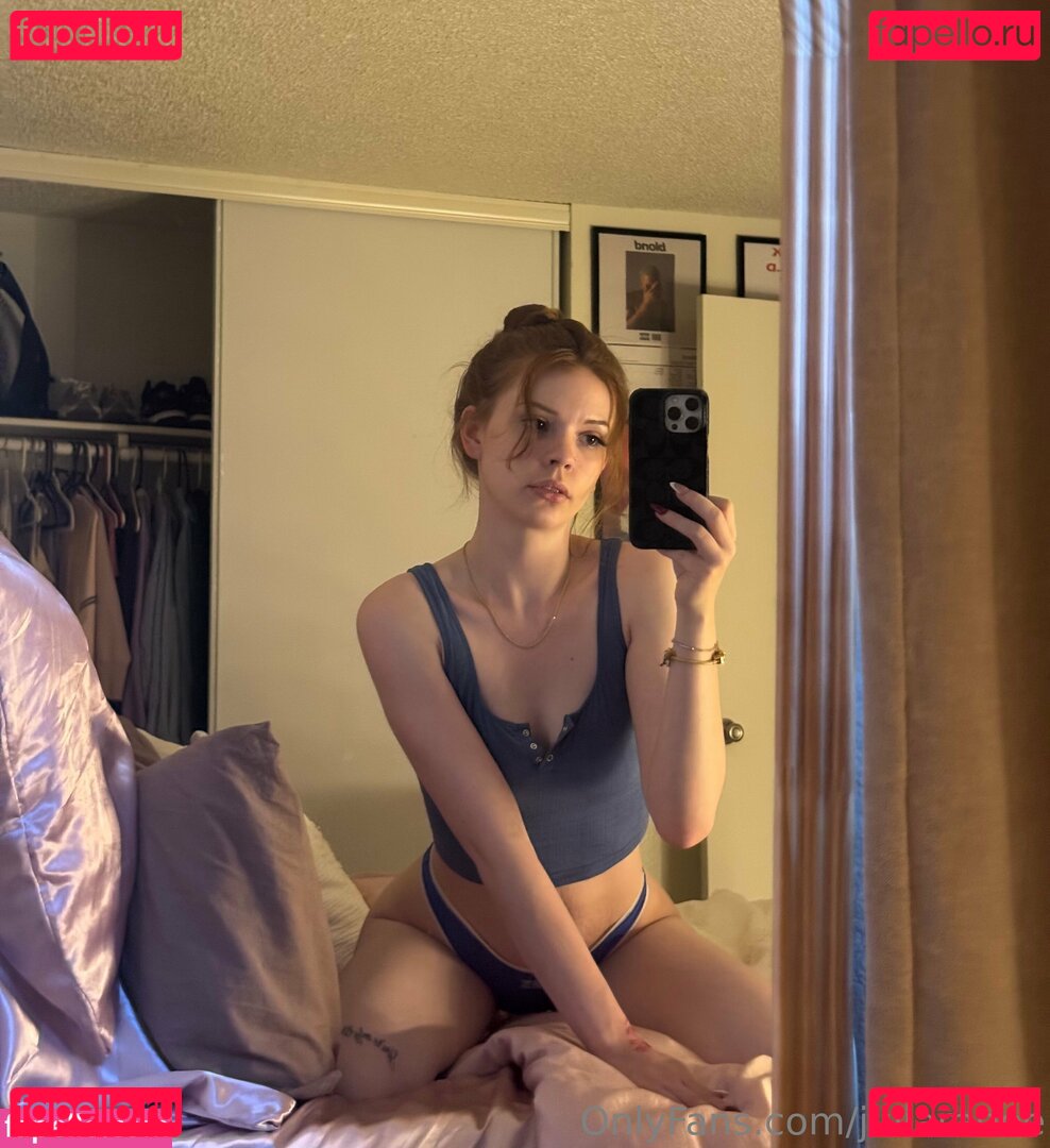 juliaraeee Nude Onlyfans Photo 14