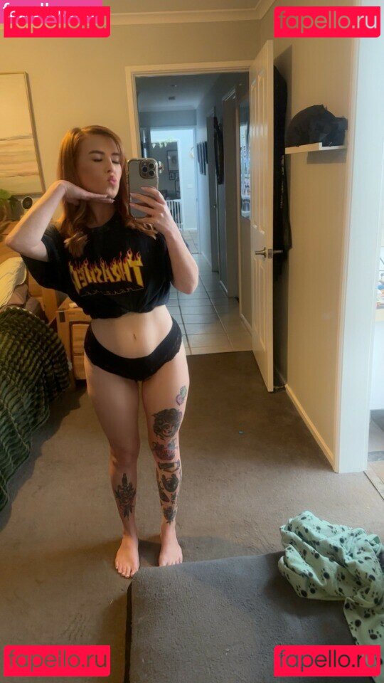 Youngdumbfullofnumb Nude Onlyfans Photo 4