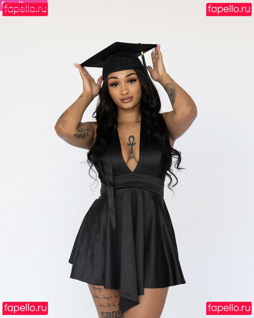 Amaya Barnes Nude Onlyfans Photo 15