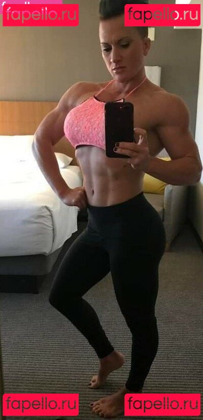 Tapered Physique Nude Onlyfans Photo 22