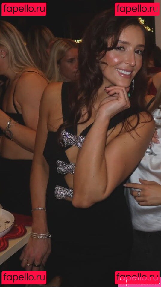 Laura Robson Nude Onlyfans Photo 17