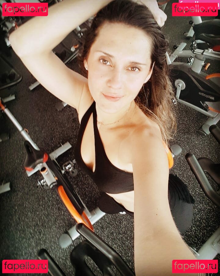 Melanie Bauer Guzman Nude Onlyfans Photo 15