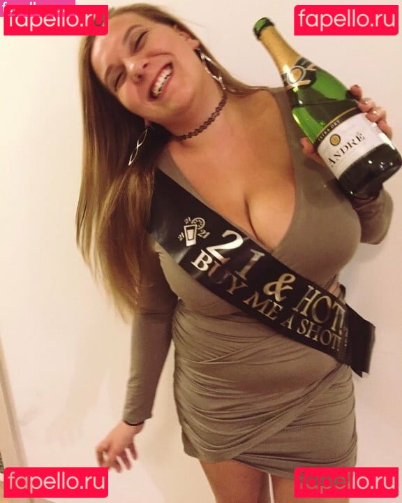 Bustybae95 Nude Onlyfans Photo 40