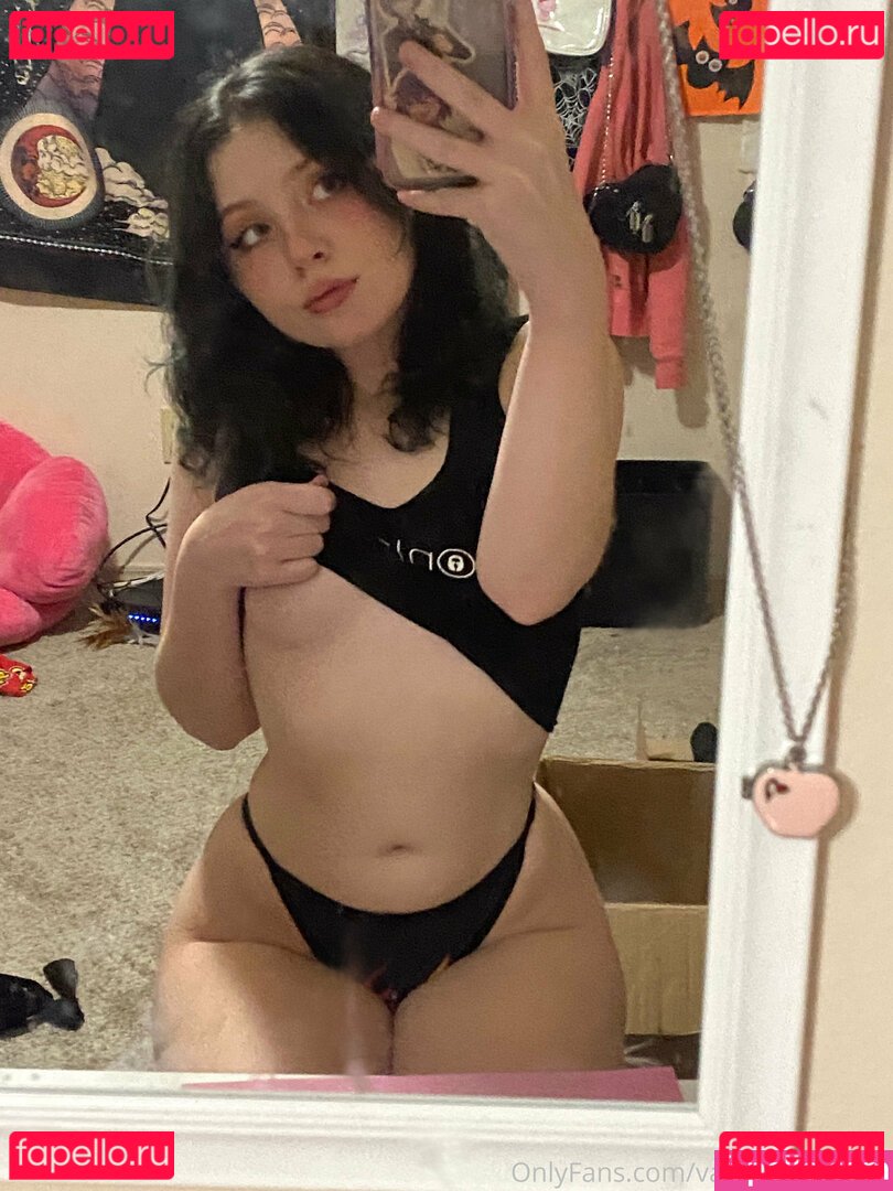 vampaminefree Nude Onlyfans Photo 5