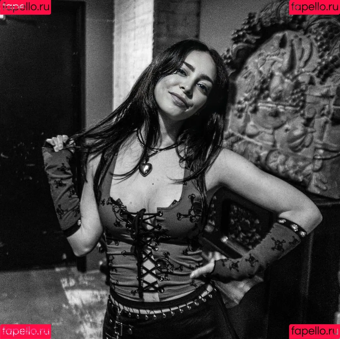 Lølø Onlyfans Photo Gallery 