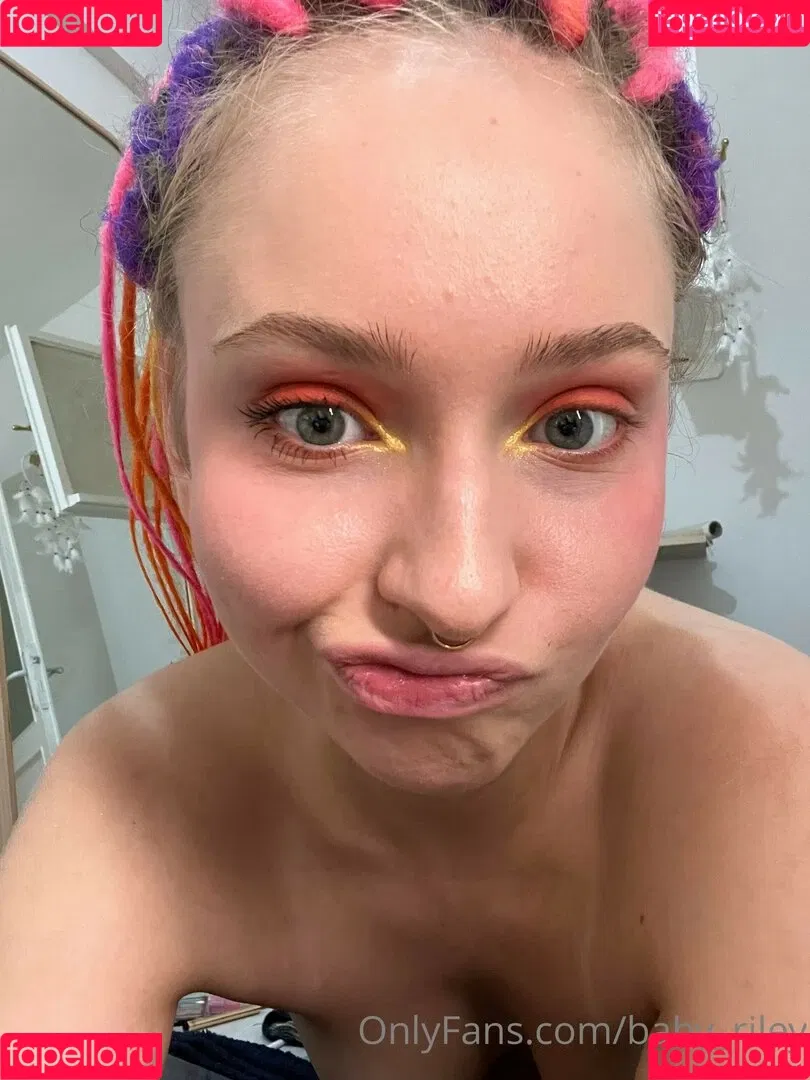 baby_riley Onlyfans Photo Gallery 