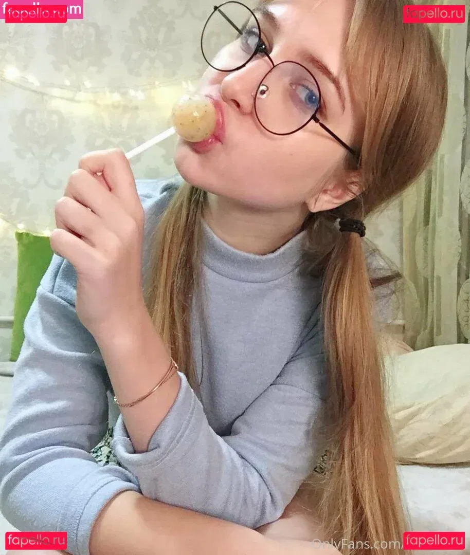 baby_riley Onlyfans Photo Gallery 